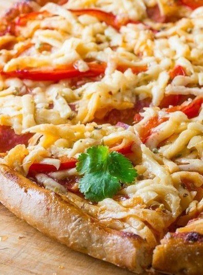 Pizza à base de queijo
